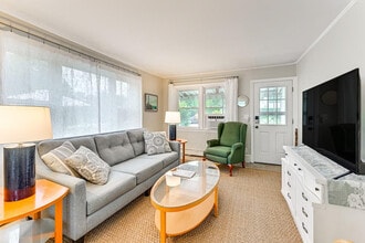 Building Photo - 57 West End Ave