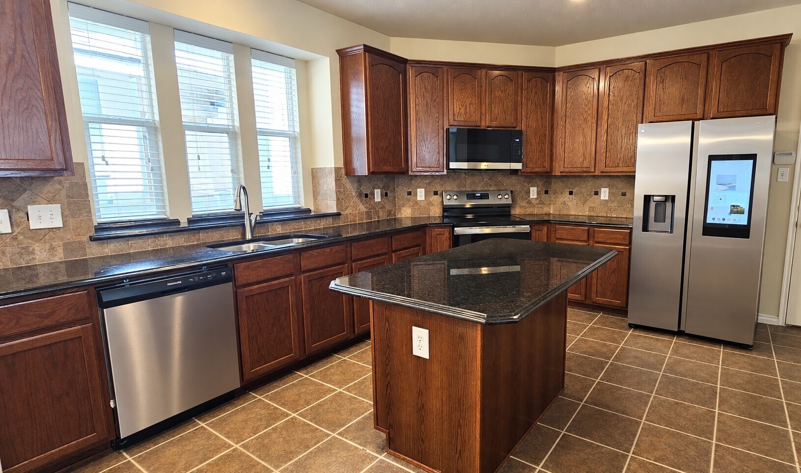 Building Photo - 1117 Caudle Ln