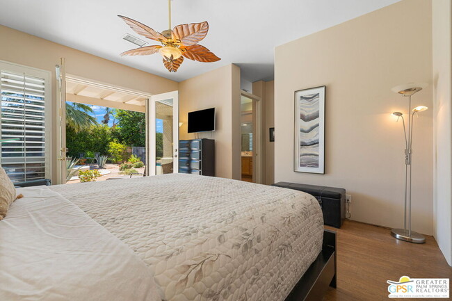 Building Photo - 40870 Avenida Rosario