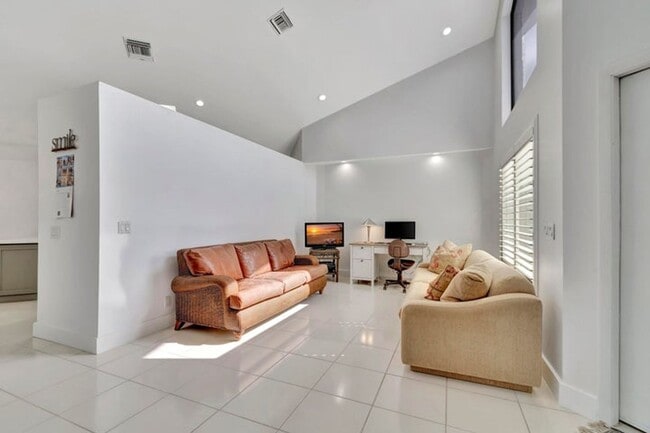 Building Photo - 11517 Victoria Circle, Boynton Beach, FL 3...