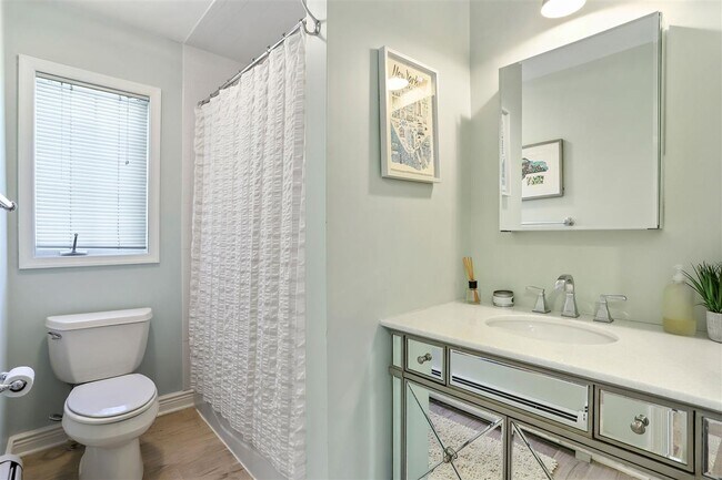 Building Photo - 25 Hackensack Plank Rd