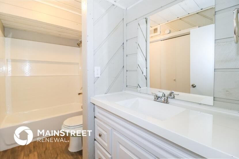 Building Photo - 4001 Ganymede Cove