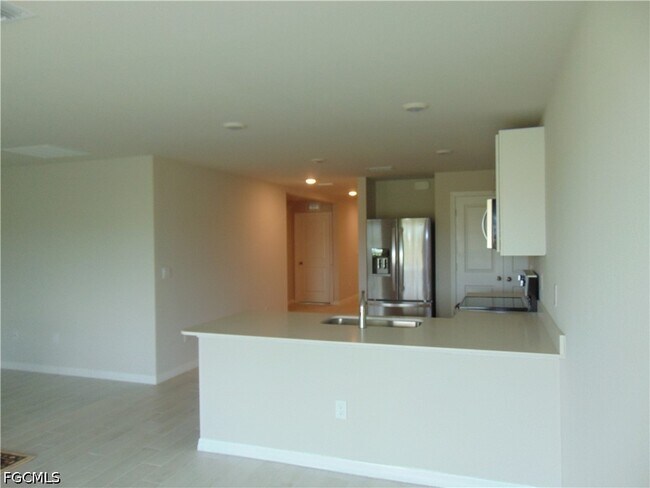 Building Photo - 7005 Calder Cir