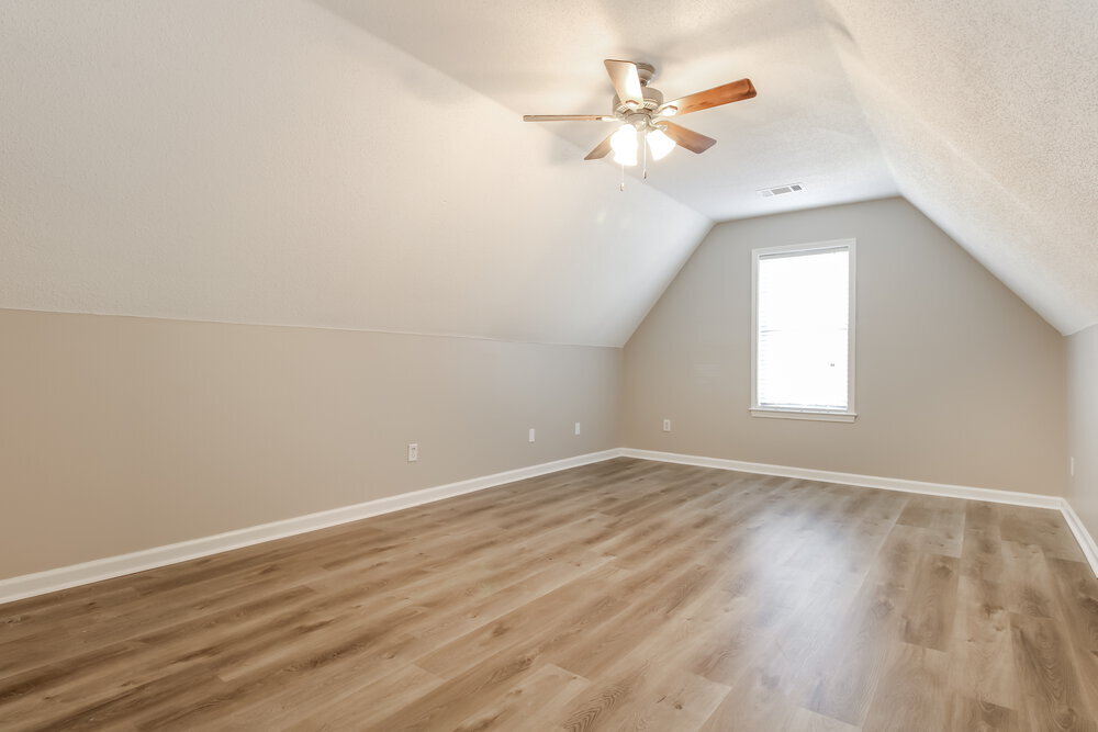 Building Photo - 5181 Summer Meadows Ln