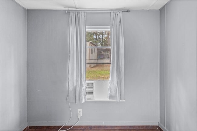 Building Photo - 16747 Timberglen St