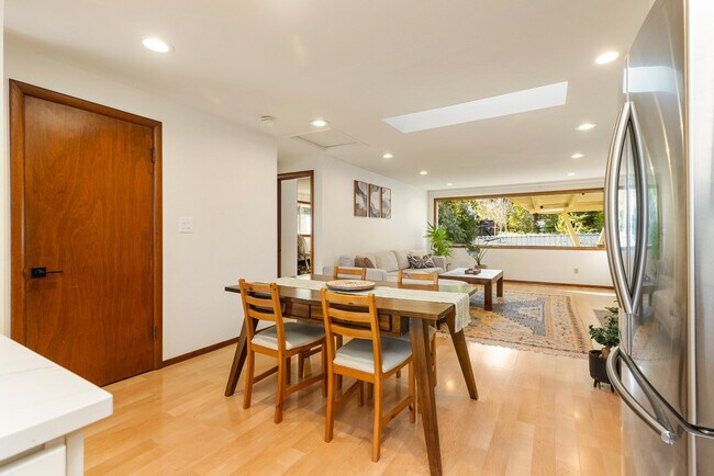 Building Photo - 10828 23rd Ave NE