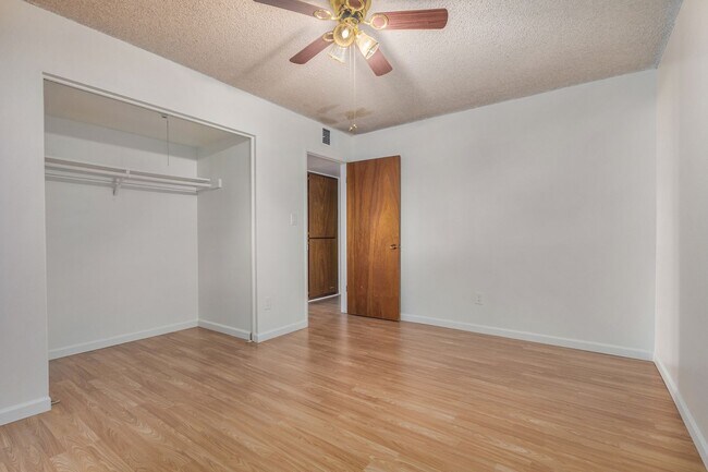 Building Photo - Charming Updated 3 Bed/2 Bath Home in North Central Phoenix