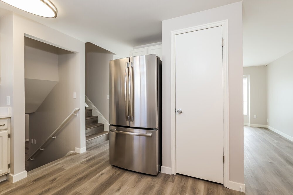 Building Photo - 1412 W 8660 S