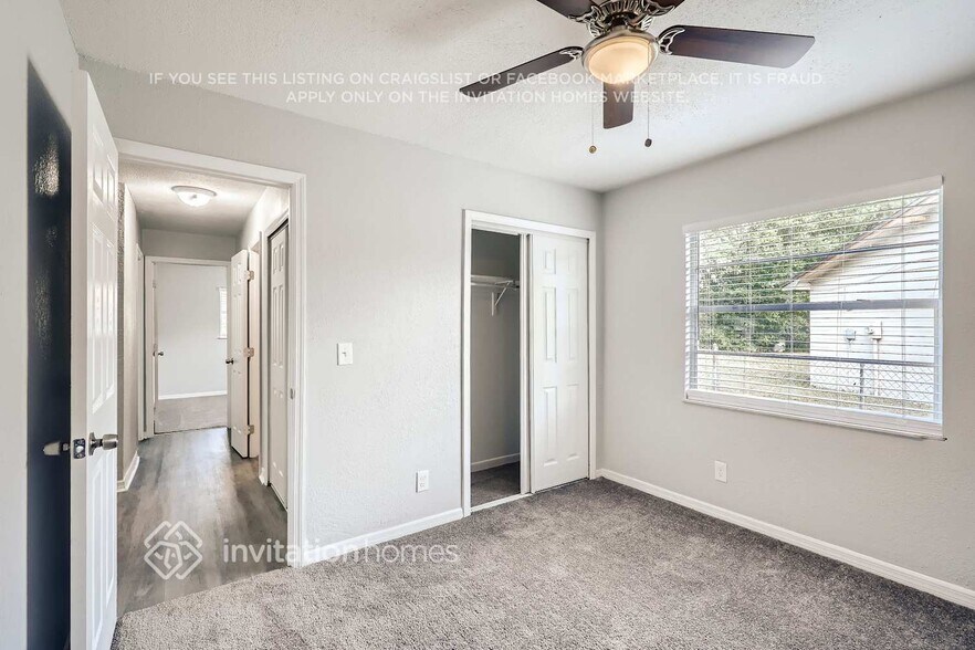 Building Photo - 8146 Chaucer Ct