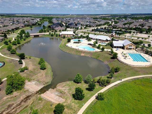 Building Photo - 525 Overton Ave