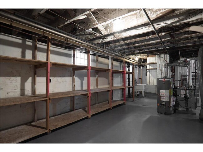 Building Photo - 3822 Fremont Ave N