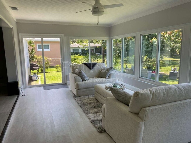 Building Photo - 791 Terrace Rd