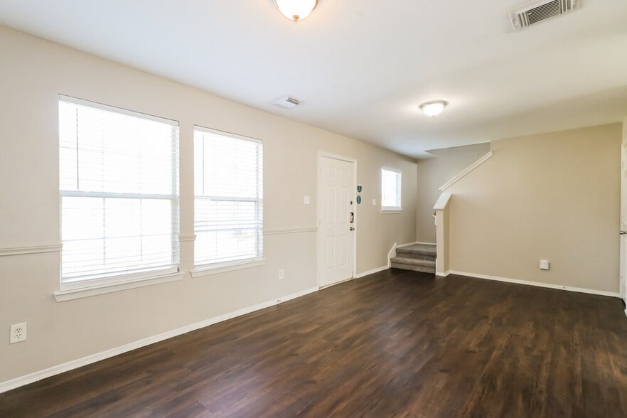 Building Photo - 1043 Verde Trails Dr