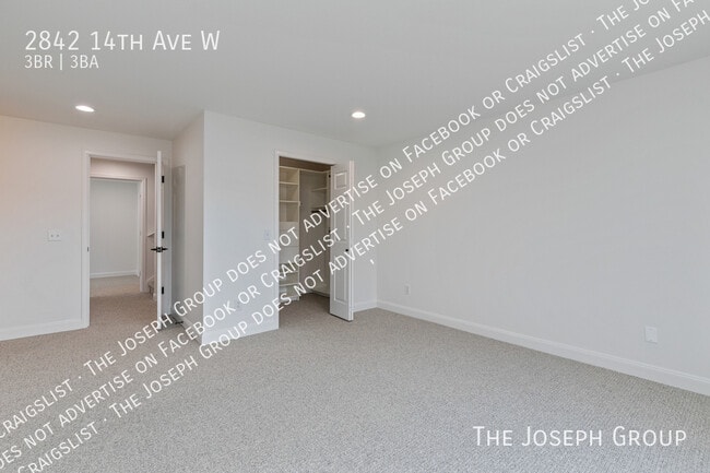 Building Photo - 2842 14th Ave W