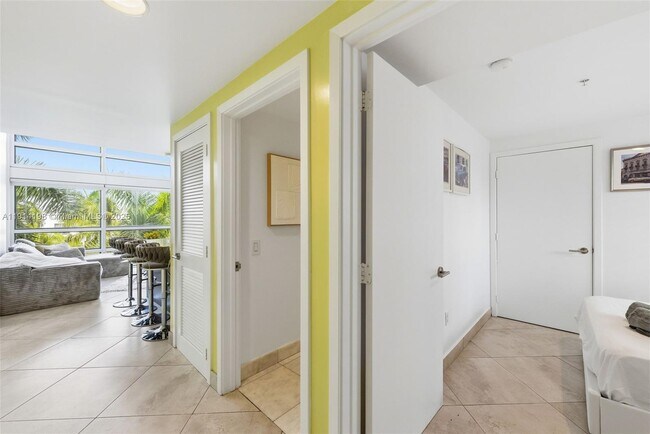 Building Photo - 421 Meridian Ave