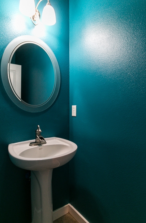 Building Photo - Beautiful 3-Bedroom, 2.5-Bath Home With Of...