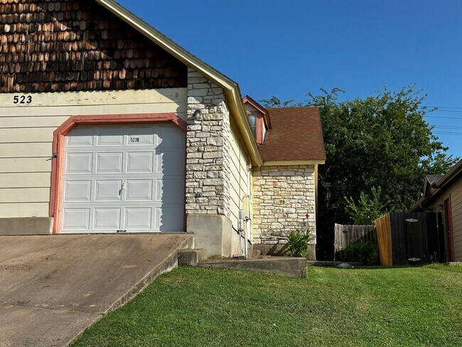 Building Photo - D.Schrager Properties2 (523 Cutty Trl)