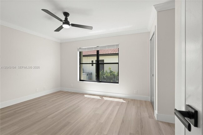 Building Photo - 1087 Deerwood Ln