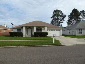 Building Photo - Beautiful Sigle Home