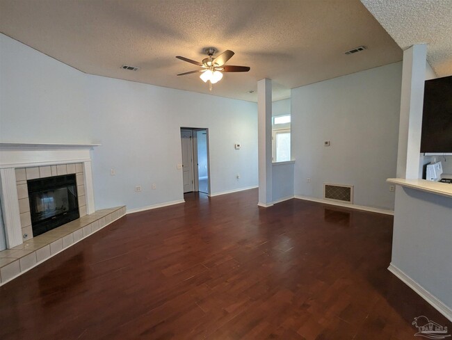 Building Photo - 1490 Newcastle Way