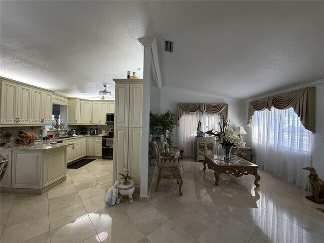 Building Photo - 14831 SW 82nd St