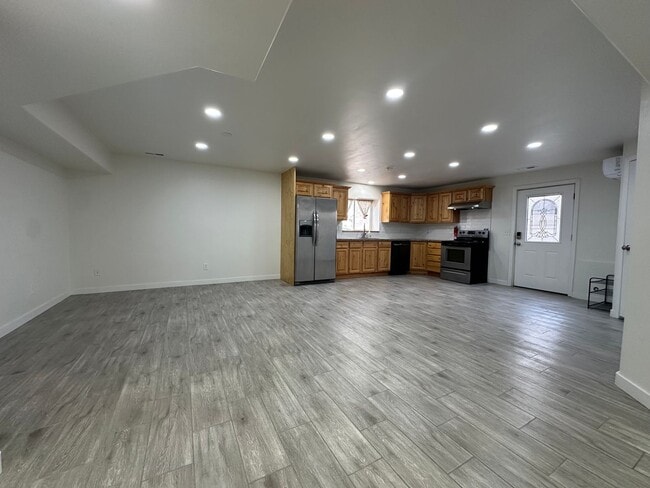 Building Photo - 4000 Mount Airey Dr