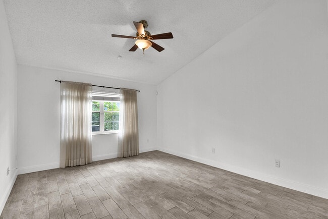 Building Photo - 13175 Quiet Woods Rd