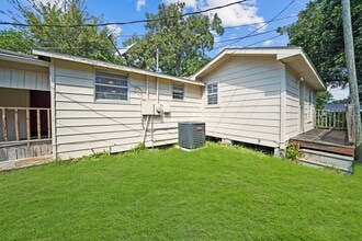 Building Photo - 1706 California St