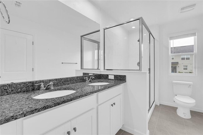 Building Photo - 1160 Lakeshore Breeze Pl