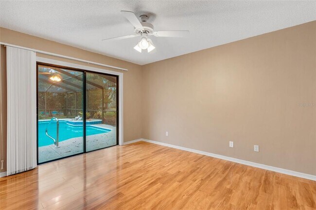 Building Photo - 3845 Garnet Dr