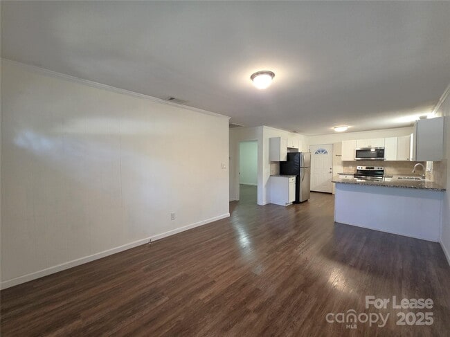 Building Photo - 158 Cabarrus Ave E