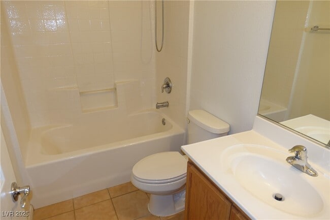 Building Photo - 3659 Bufflehead St