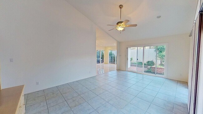 Building Photo - 5022 Hemlock