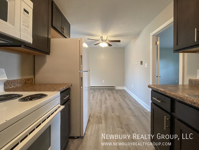 Building Photo - 29 Sunbury Estates