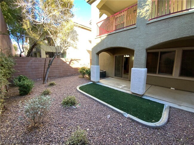 Building Photo - 6845 Sigri St