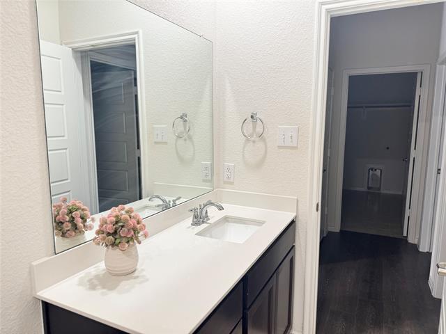 Building Photo - 1525 Babb Ln