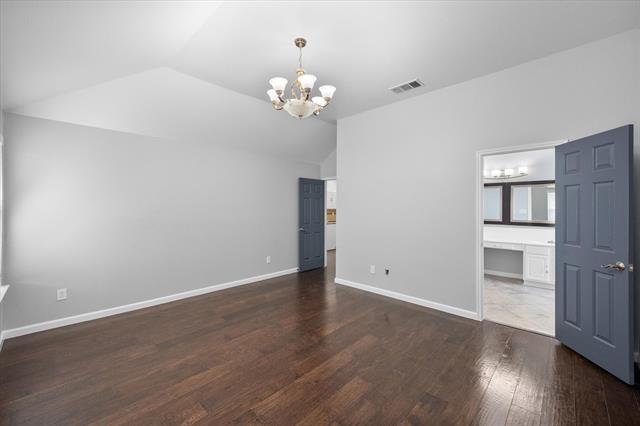 Building Photo - 2204 Windcastle Dr