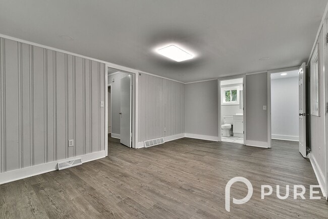 Building Photo - 1414 Mt Vernon St