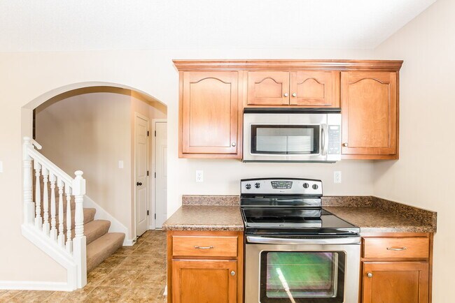 Building Photo - 2847 Flora Lee Dr