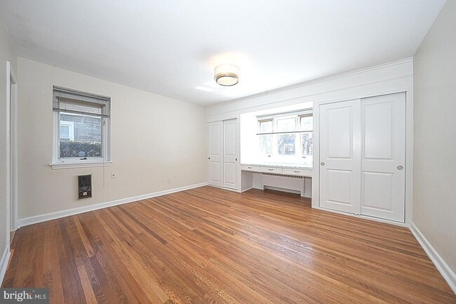 Building Photo - 1457 Manoa Rd