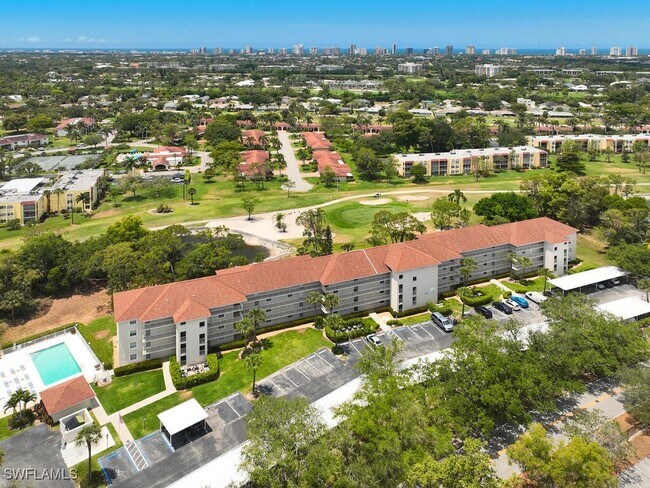 Building Photo - 441 Quail Forest Blvd