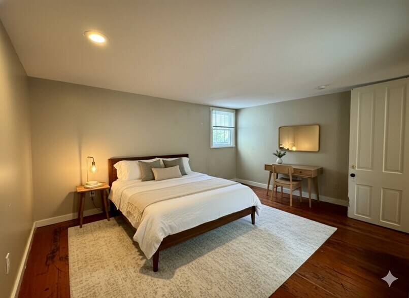 Building Photo - 202 Klotter Ave