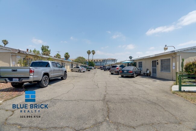 Building Photo - 7910 Willis Ave