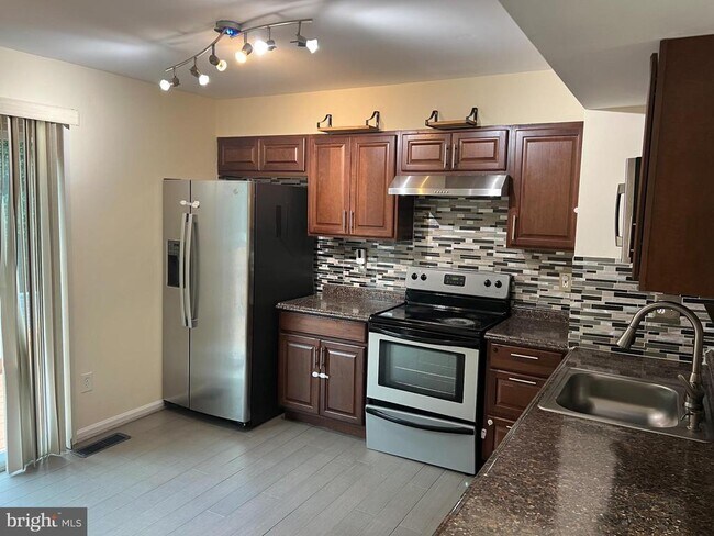 Building Photo - 15224 Wentwood Ln