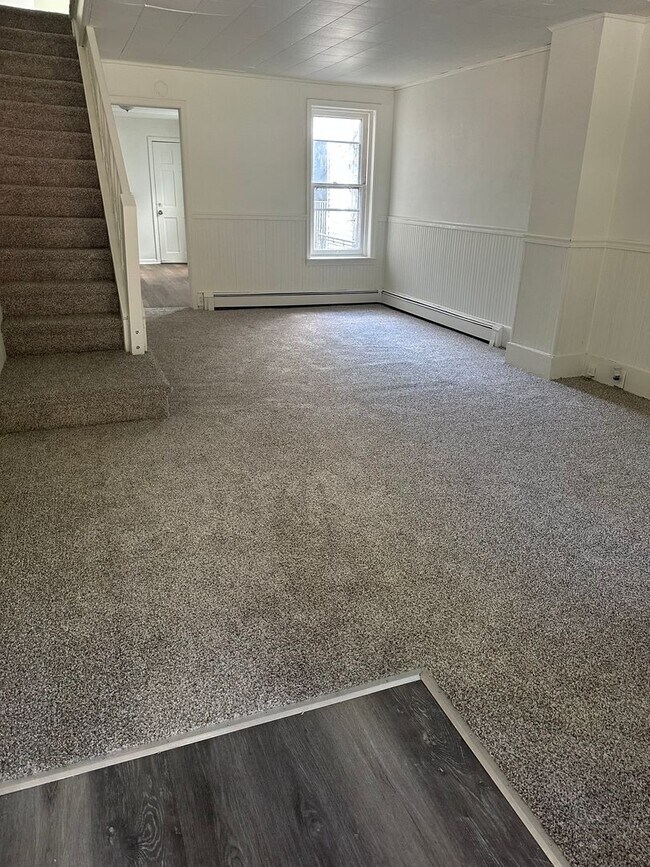 Building Photo - Beautiful 3 bedroom House for rent