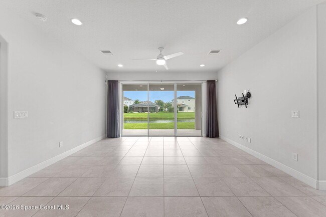 Building Photo - 7440 Jazero Pl