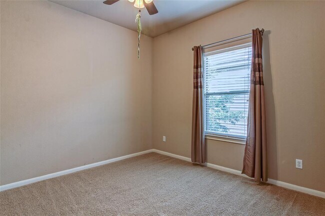 Building Photo - 11616 Cherisse Dr