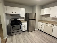 Building Photo - 958 Effie Rd