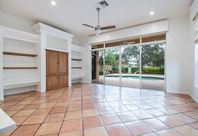 Building Photo - 2466 Bay Isle Ct