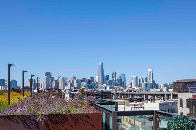 Building Photo - 2022 New Built Luxurious 2BR2BA Potrero Hi...